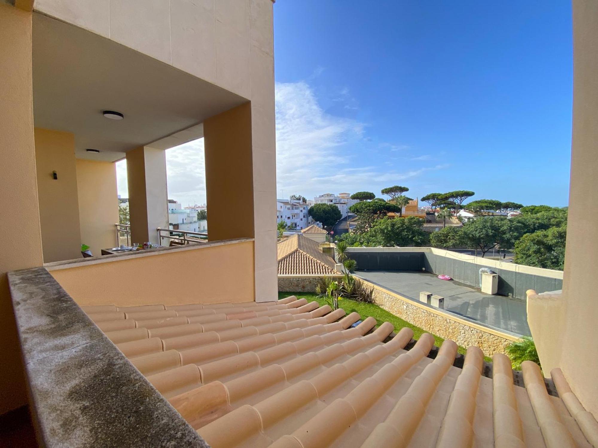 Albufeira Sunny Style With Pool By Homing Apartment Exterior foto